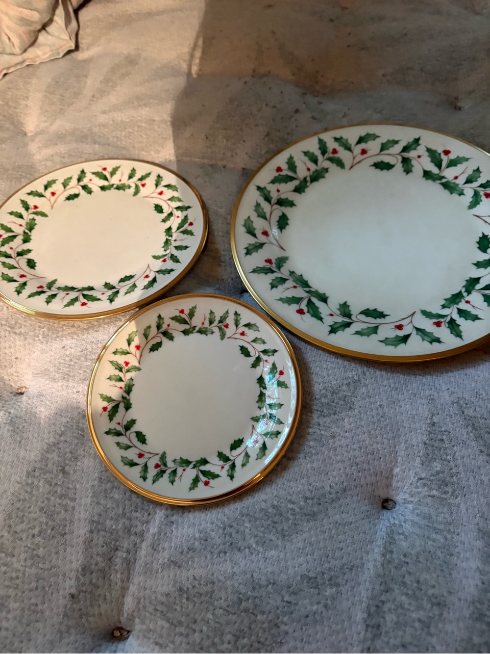Lenox Holly Wreath Dinner Plate Trio - White, Green, Red, Gold